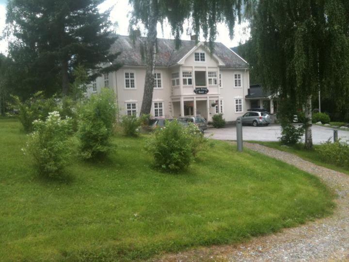 Eggedal Borgerstue Hotel ภายนอก รูปภาพ