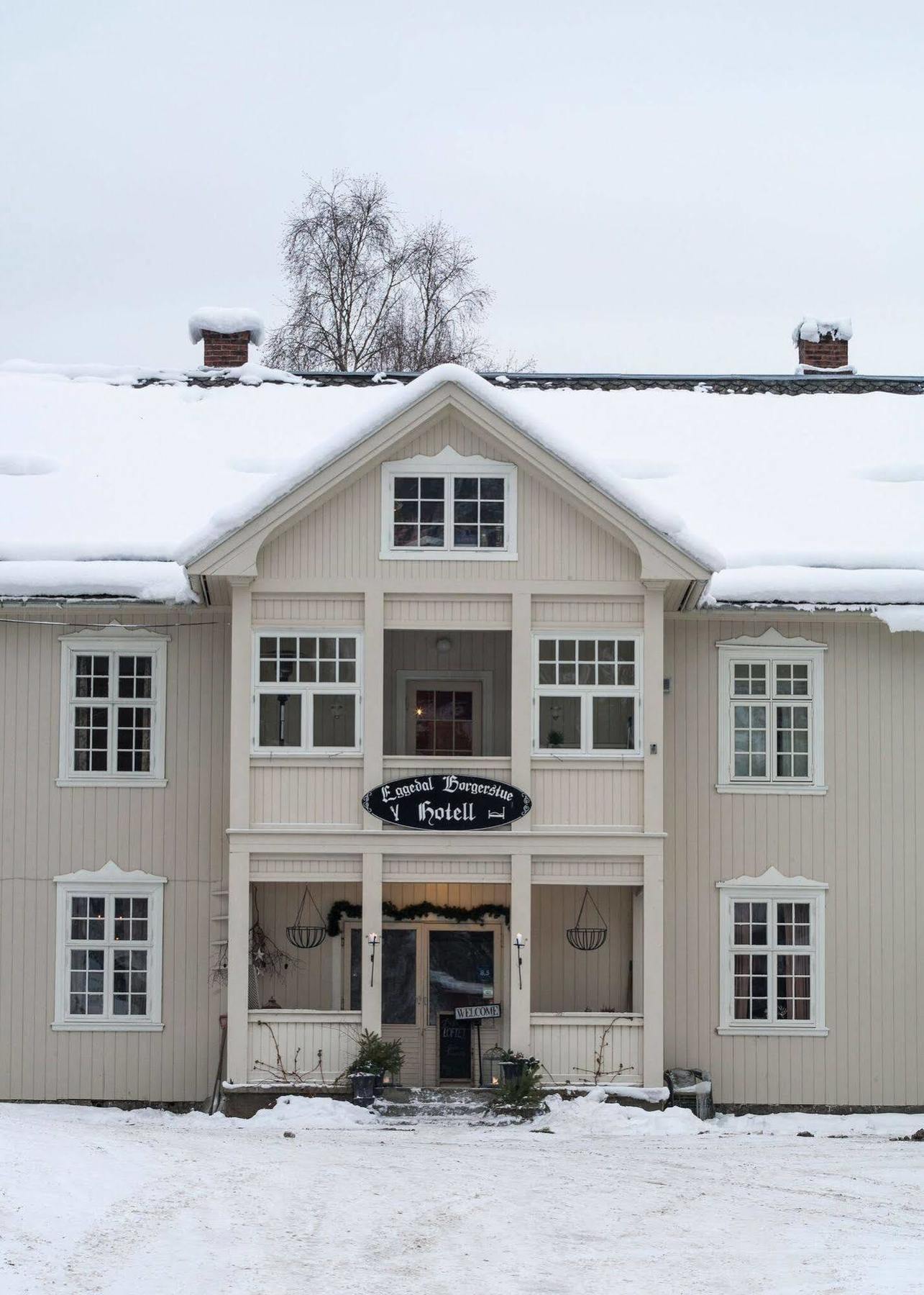 Eggedal Borgerstue Hotel ภายนอก รูปภาพ